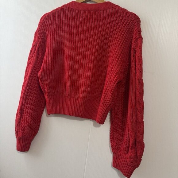 Urban Outfitters Cropped Cable Knit Sweater Women Sz XS V-neck Red Butto… - Picture 13 of 13